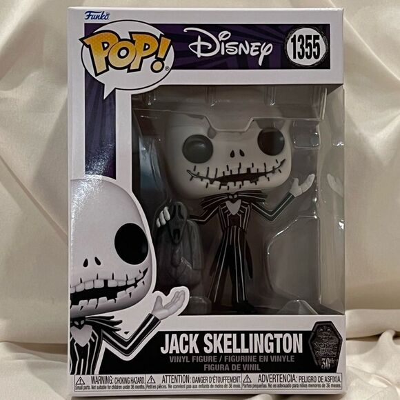 Funko Pop! Disney Jack Skellington Graveyard 30th Nightmare Before Christmas NIB - Picture 1 of 8